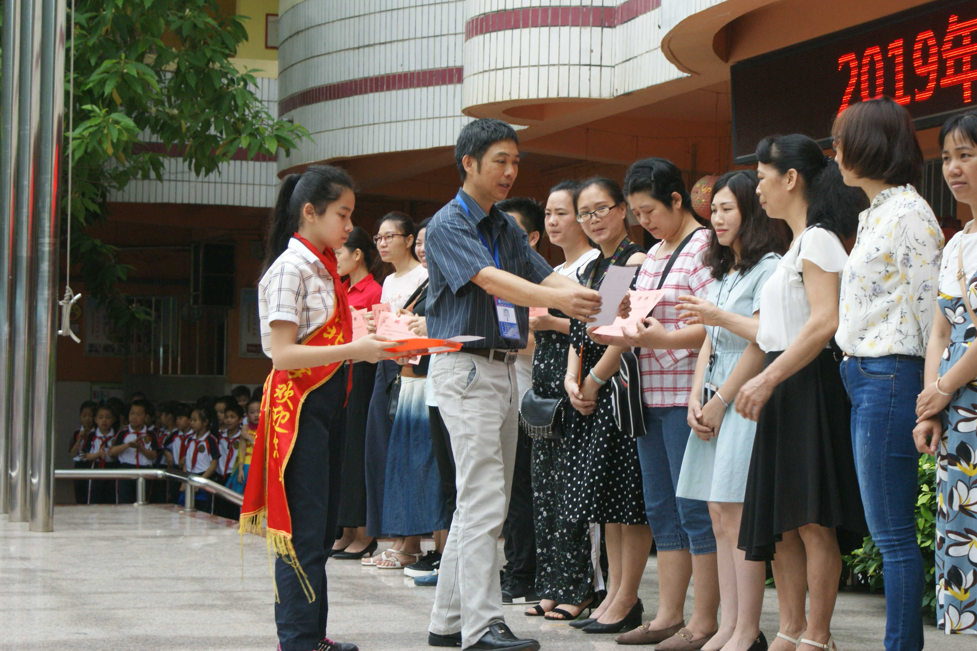 江北区小学人事任命揭晓，塑造教育新篇章启幕