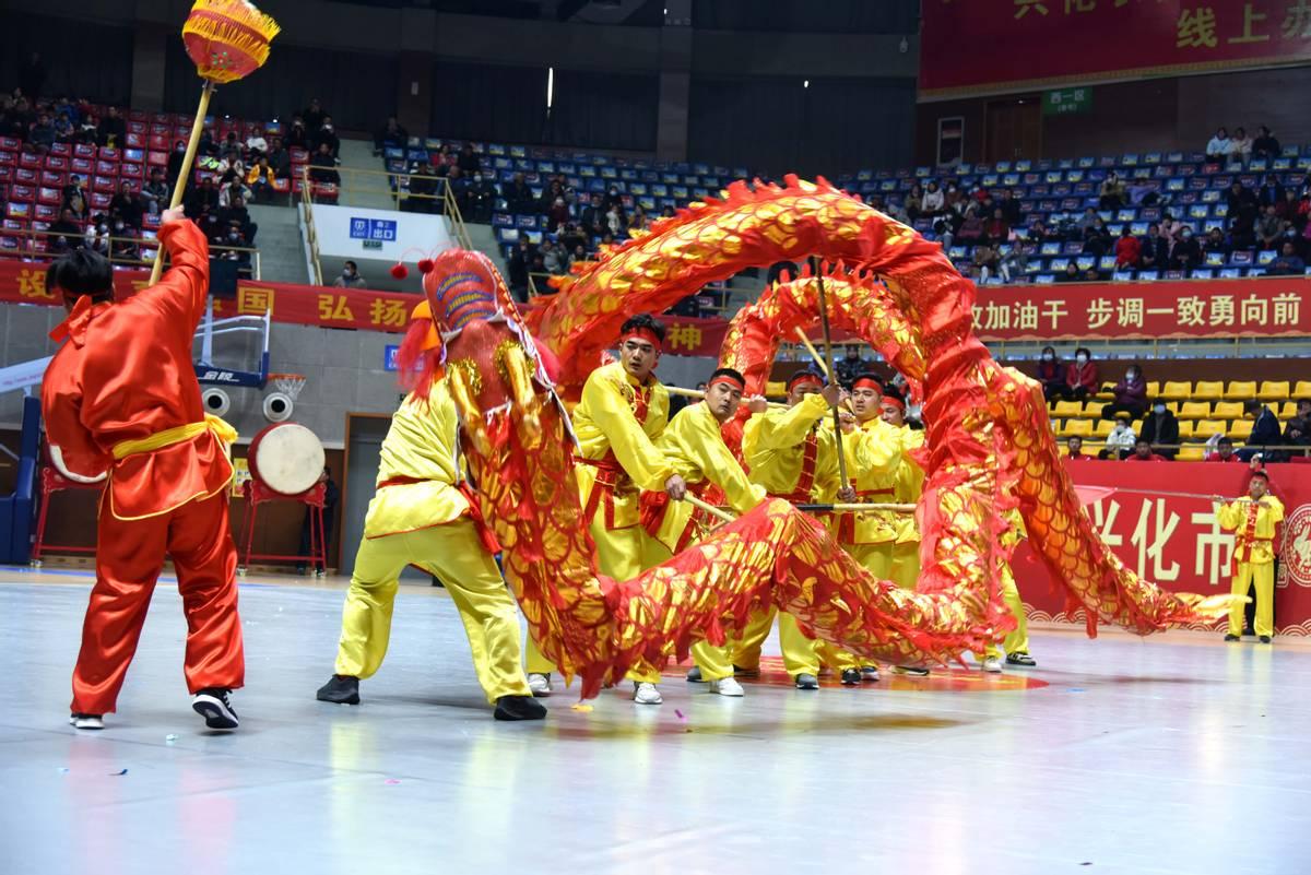 兴化市体育馆领导团队，引领变革，展现力量新篇章