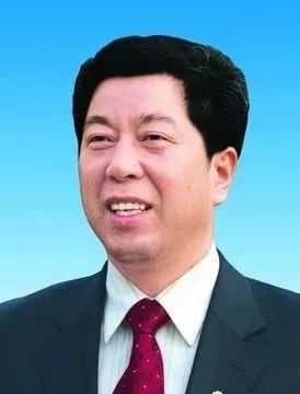 上坝镇人事任命揭晓，开启地方发展新篇章